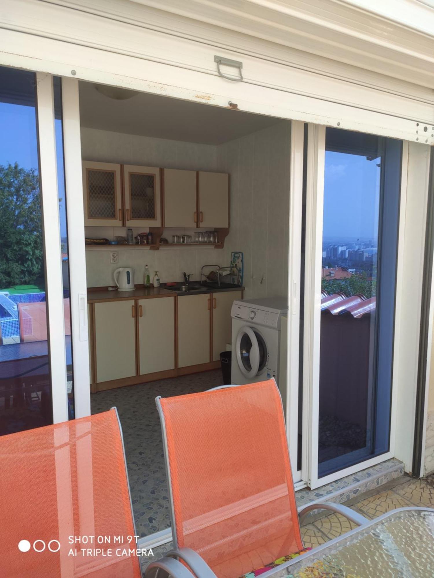 на море с собственным бассейном и подземным гаражом Apartment Sweti Wlas